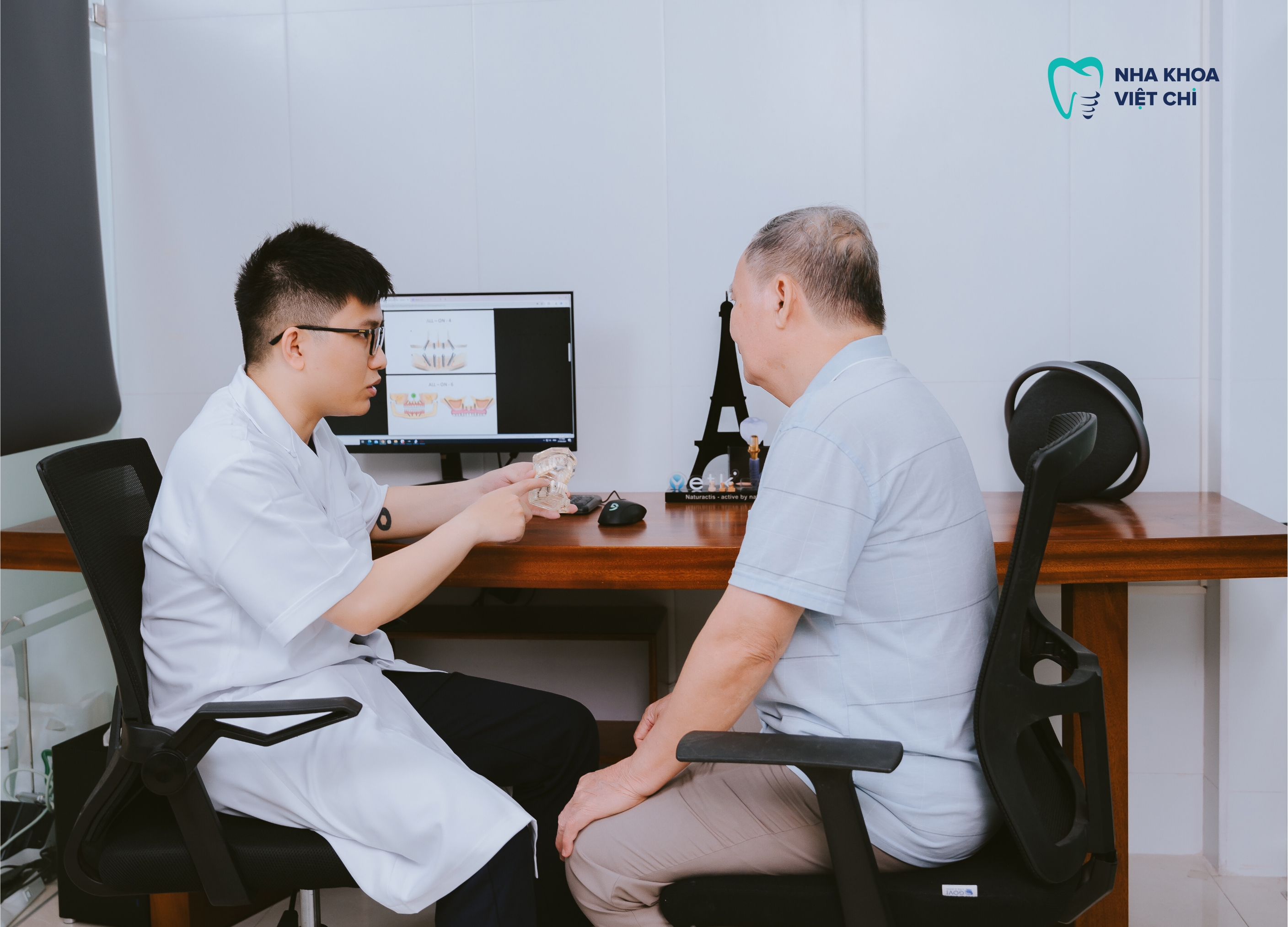 Copy of DK100695 (2)